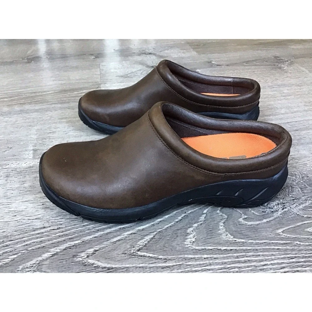 Merrell Encore Nova 2 Clogs Women's Size 7.5 Brown Leather Slip On Mules J598432